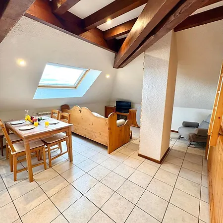 Chaleureux 4 Personnes - Appartement *